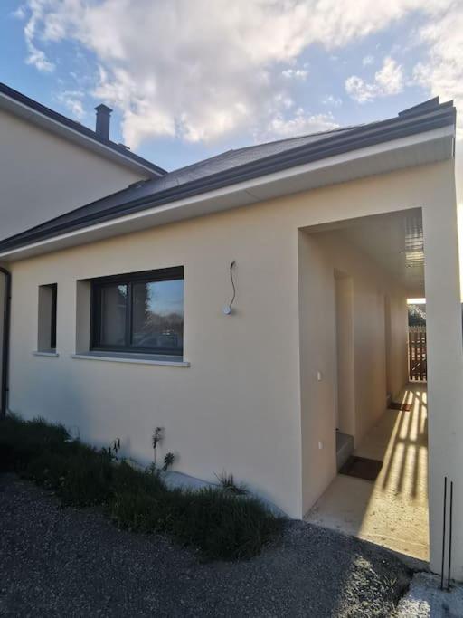 Maison Neuve Au Calme A 2 Pas Du Mans Et Des 24h. Ruaudin