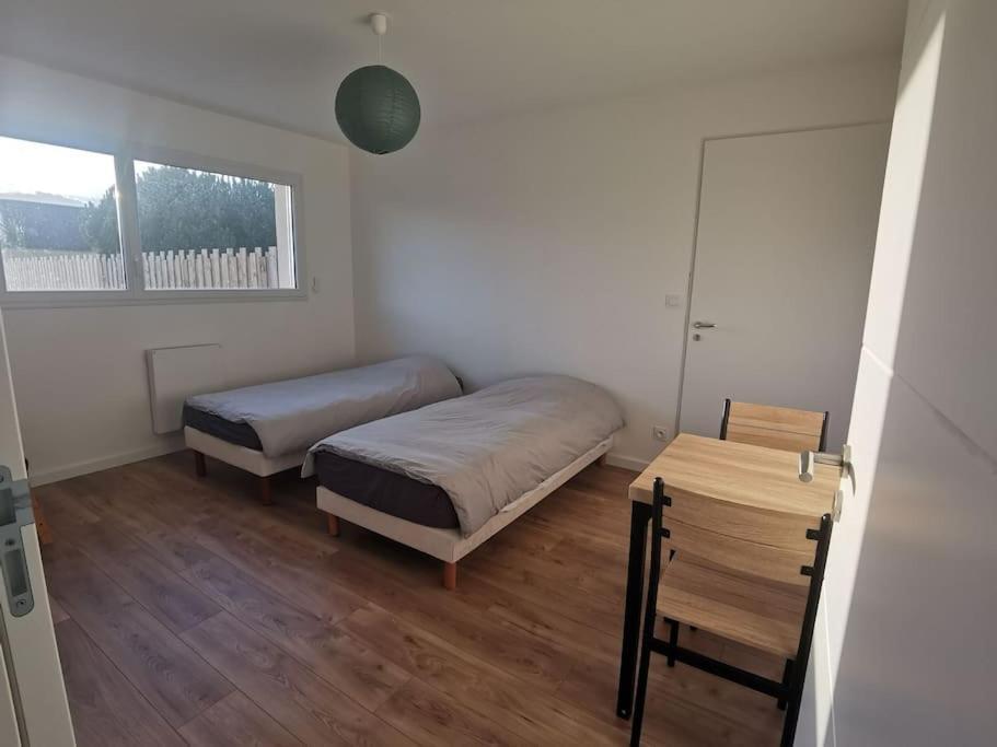 Maison Neuve Au Calme A 2 Pas Du Mans Et Des 24h. Holiday home